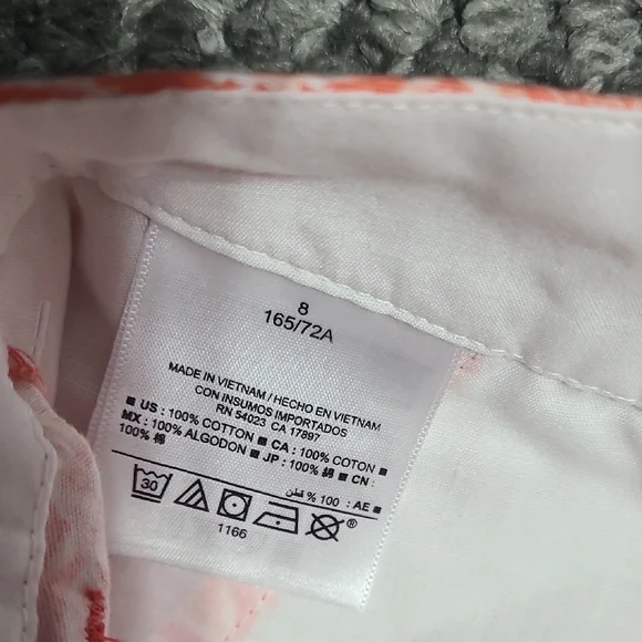 Old Navy Orange Tropical Fish Shorts NWT Sz 8 - Picture 8 of 11
